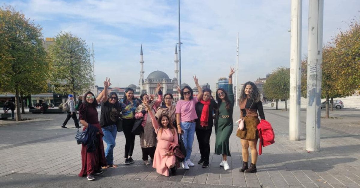 Only Ladies Tour Packages International